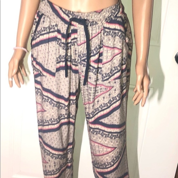 Rewash Boho Style casual pants Beige with pink and navy blue print Medium - Picture 2 of 9